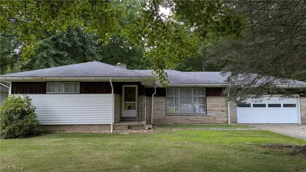 2921 Center Road, Saybrook, OH 44004