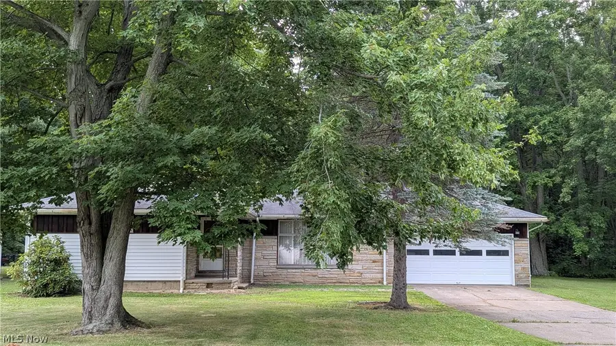 2921 Center Road, Saybrook On The Lake, OH 44004 - #2