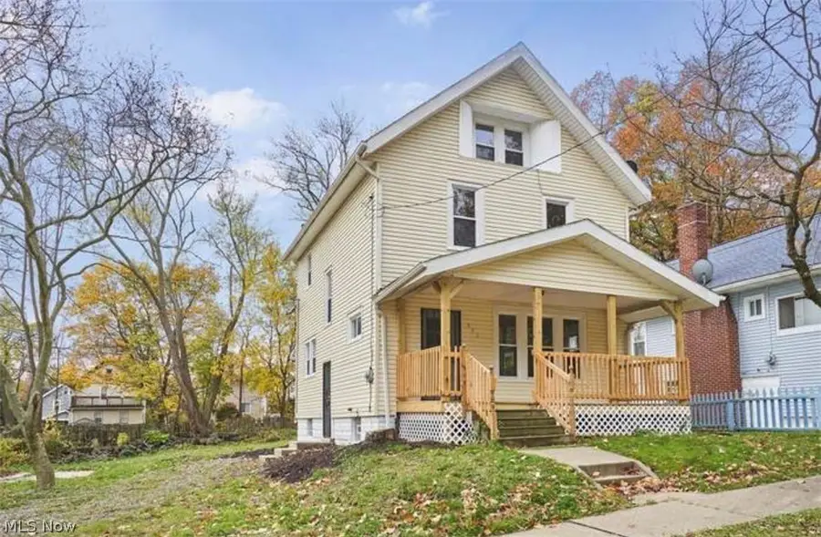 692 Blanche Street, Akron, OH 44307 - #2