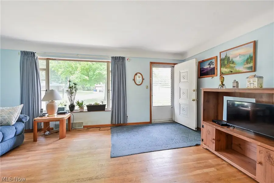 6244 Eavenson Road, Brook Park, OH 44142 - #2