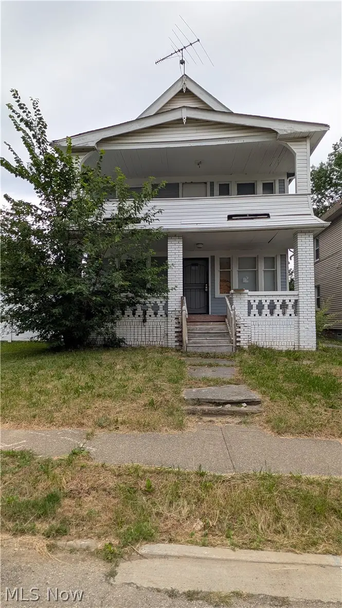 3669 E 113th Street, Cleveland, OH 44105 - #1