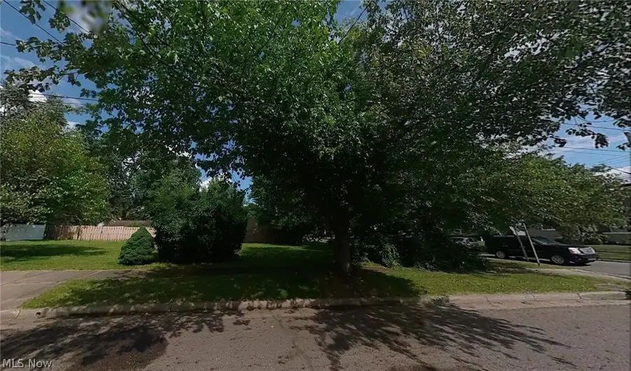 1101 Carnegie Avenue, Akron, OH 44314 - #2