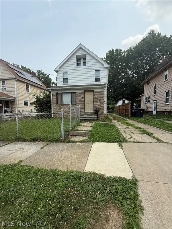 813 Beardsley Street, Akron, OH 44311