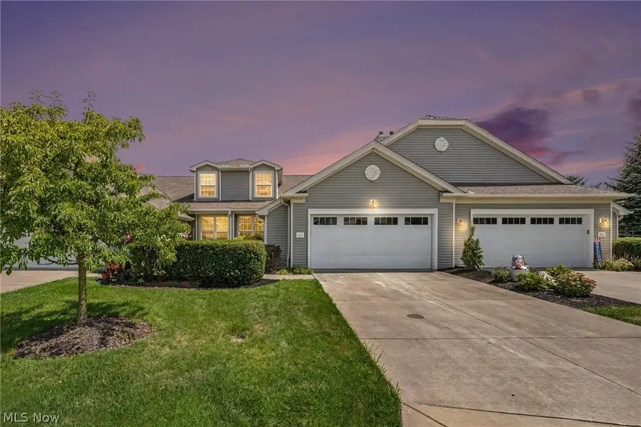 566 Hyannis Port Circle, Avon Lake, OH 44012 - #2
