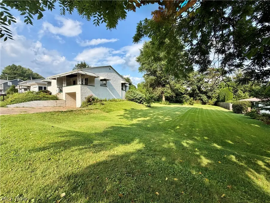 710 Walnut Street, Belpre, OH 45714 - #2