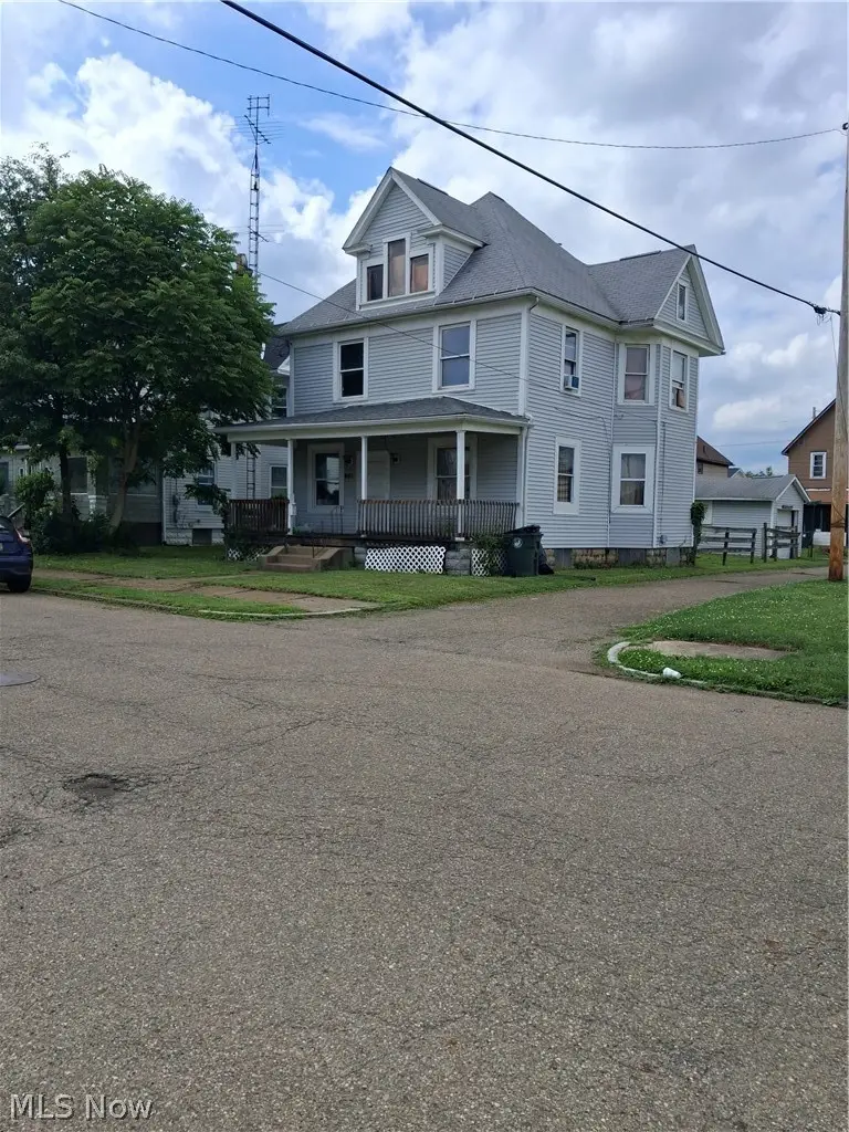801 Troy Nw Place, Canton, OH 44703 - #1