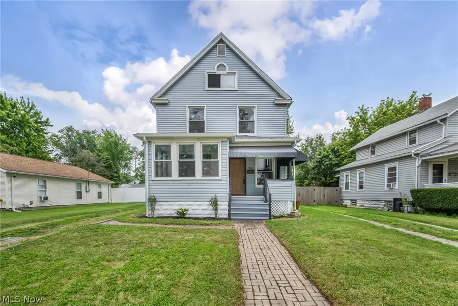 501 W 21st Street, Lorain, OH 44052 - #2