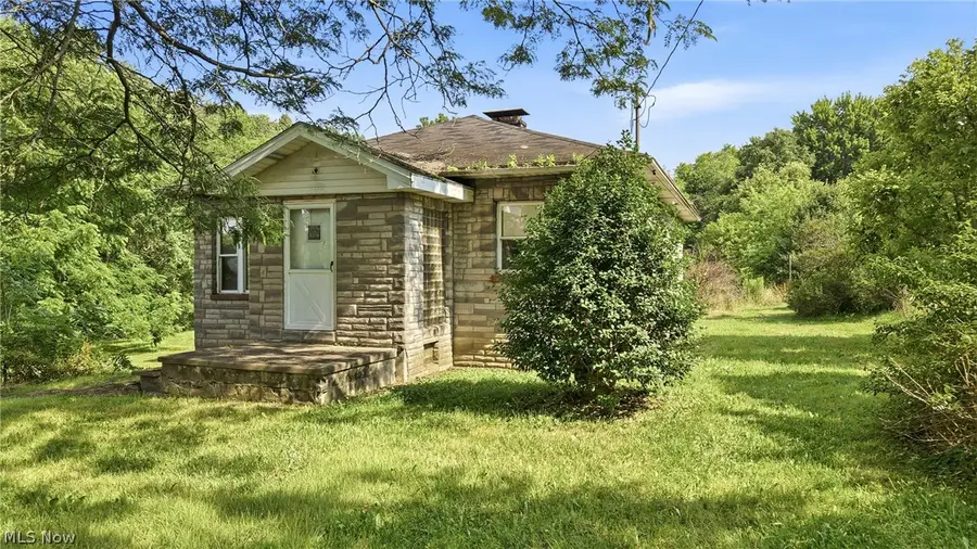 6585 Chestnut Ridge Road, Hubbard, OH 44425 - #3