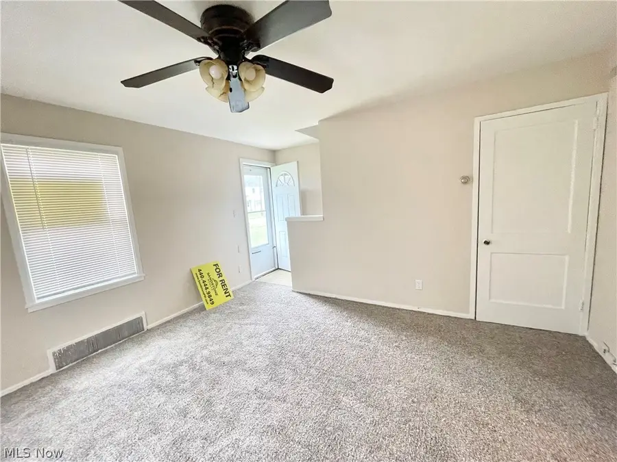 818-824 S Central Drive, Lorain, OH 44052 - #3