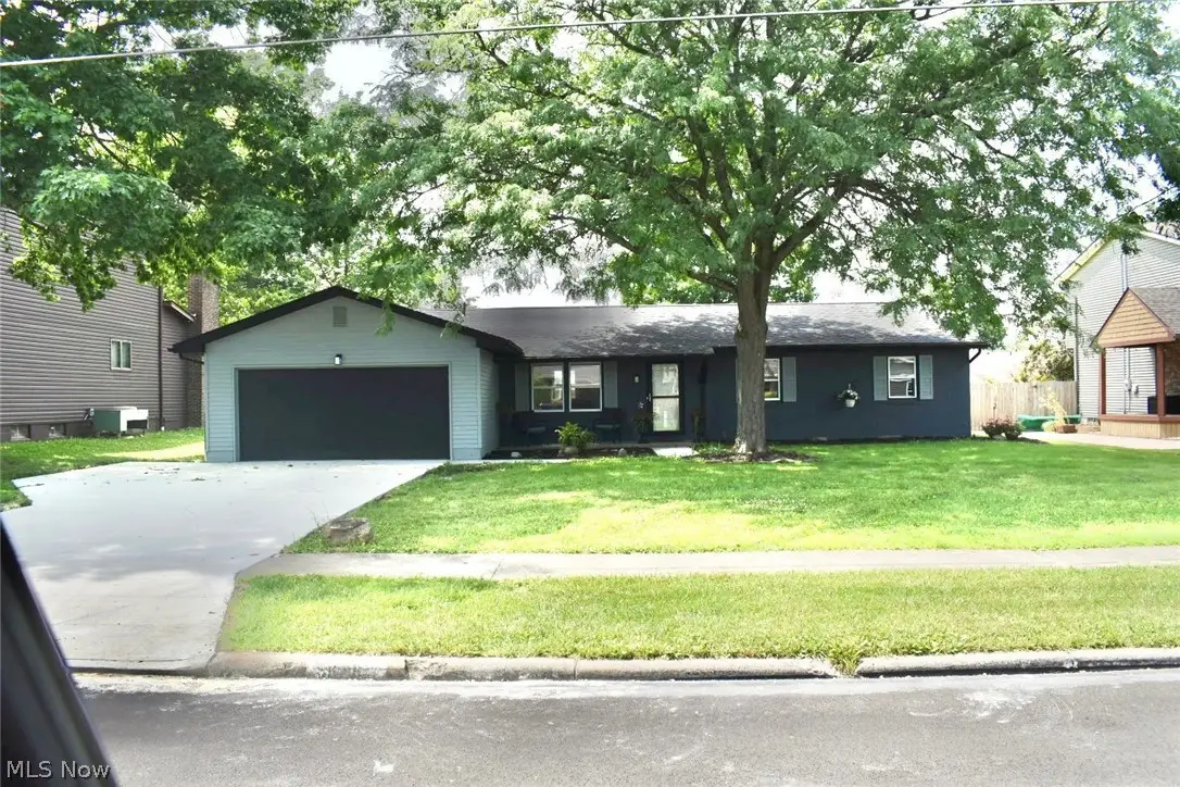 5629 London Drive, Austintown, OH 44515 - #1