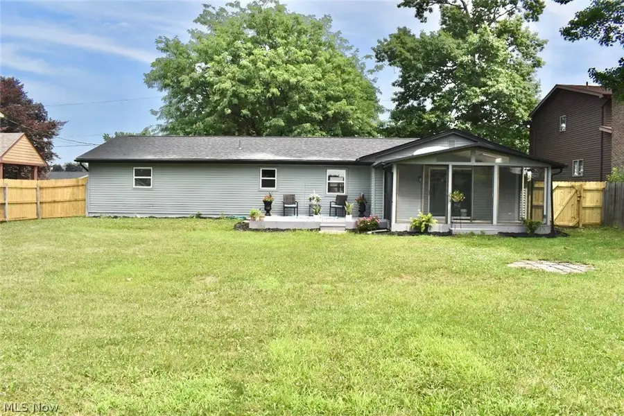 5629 London Drive, Austintown, OH 44515 - #3