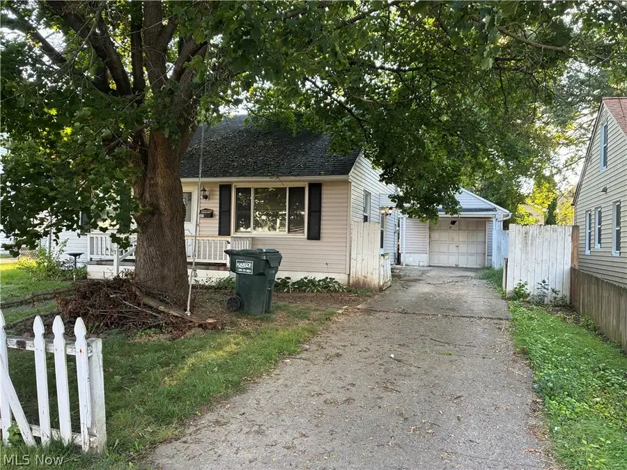 1235 Bordner Sw Avenue, Canton, OH 44710 - #2