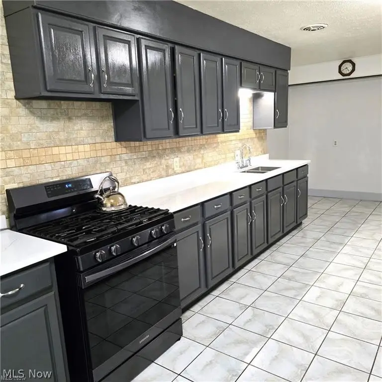 16935 Sheldon Road, Middleburg Heights, OH 44130 - #2