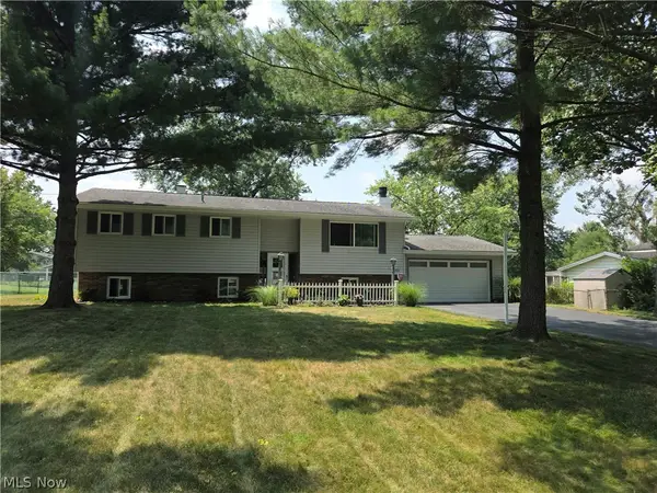 1000 Navajo Trail, Macedonia, OH 44056