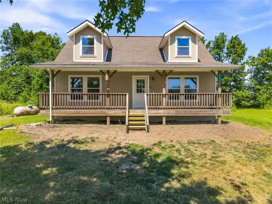 7171 Edison Ne Street, Hartville, OH 44632 - #3