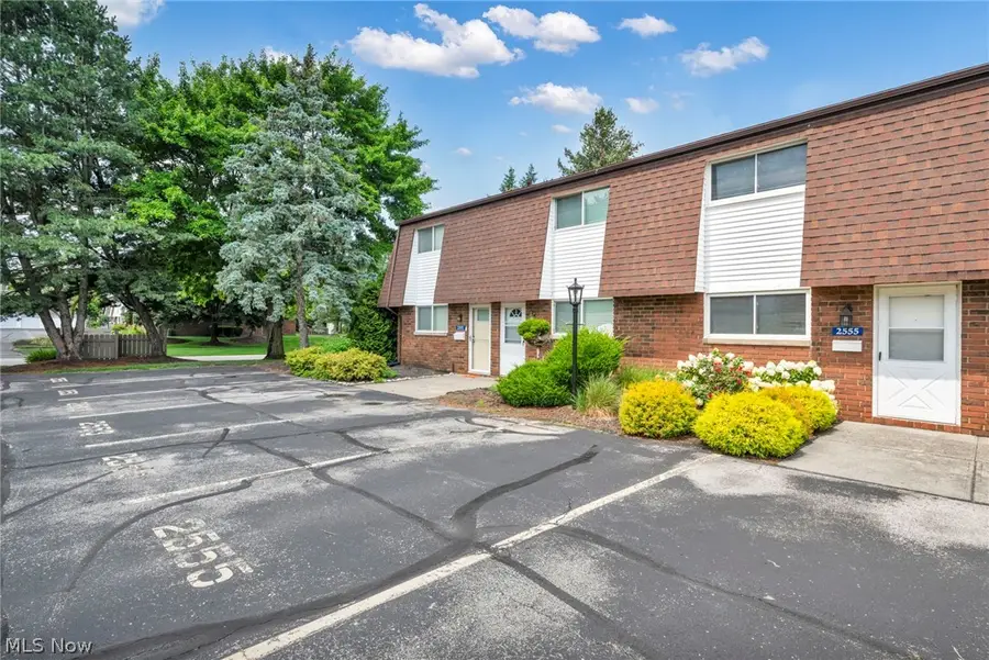 2555 Shakespeare Lane, Avon, OH 44011 - #2
