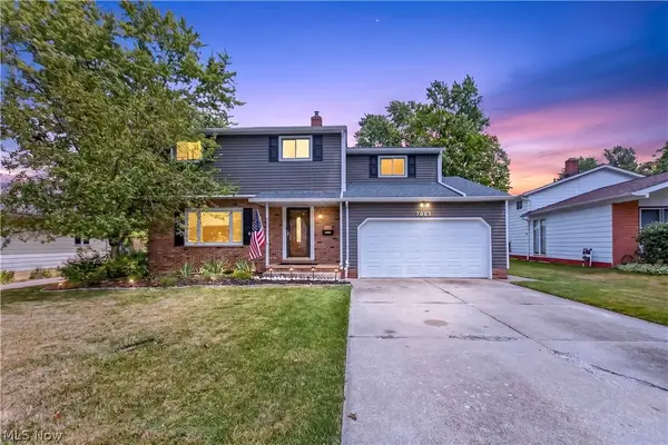 7005 Edgecliff Drive, Parma, OH 44134