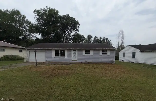 229 Crowley Street, Roseville, OH 43777 - #1
