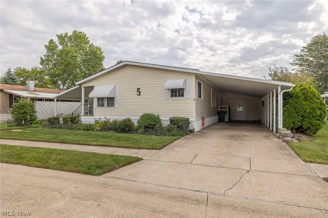 5 Concert Court, Olmsted, OH 44138 - #1