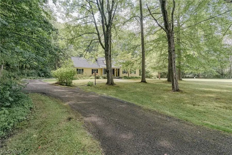 175 Meadowhill Lane, Moreland Hills, OH 44022 - #2