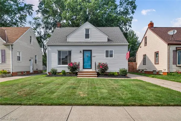 2910 Commonwealth Drive, Parma, OH 44134
