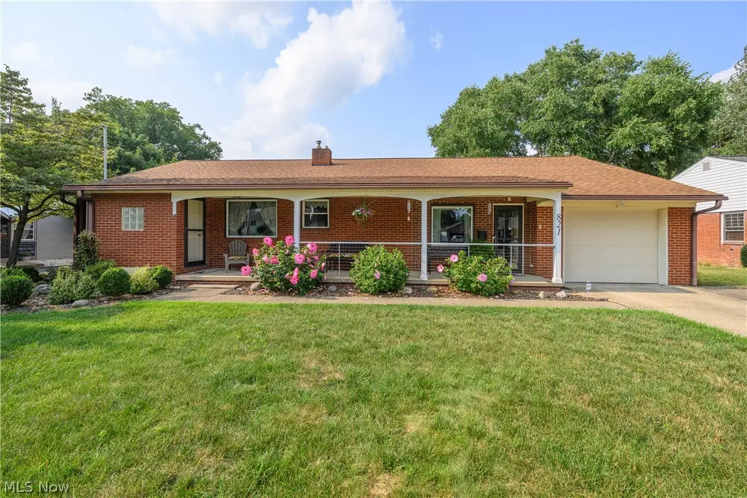 821 Harmon Sw Street, North Canton, OH 44720 - #1