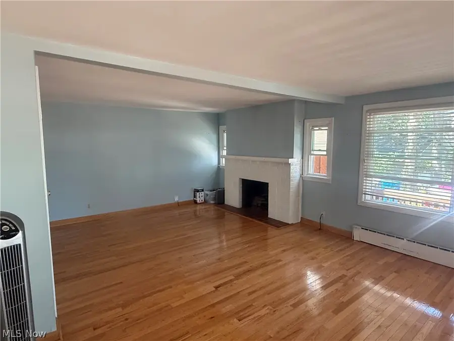 390 Oak Cliff Drive, Bay Village, OH 44140 - #3