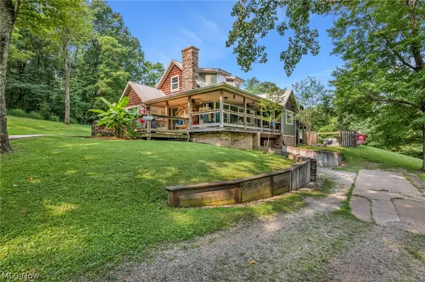 66073 Wolfs Den, Cambridge, OH 43725