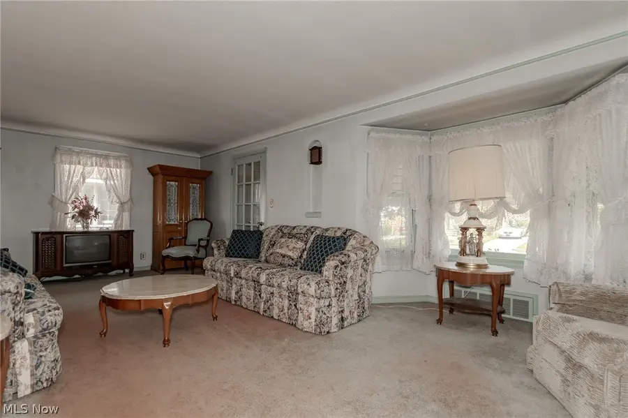4550 Lilac Road, South Euclid, OH 44121 - #3
