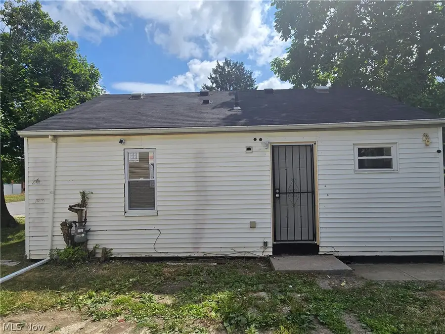4308 E 143rd Street, Cleveland, OH 44128 - #2
