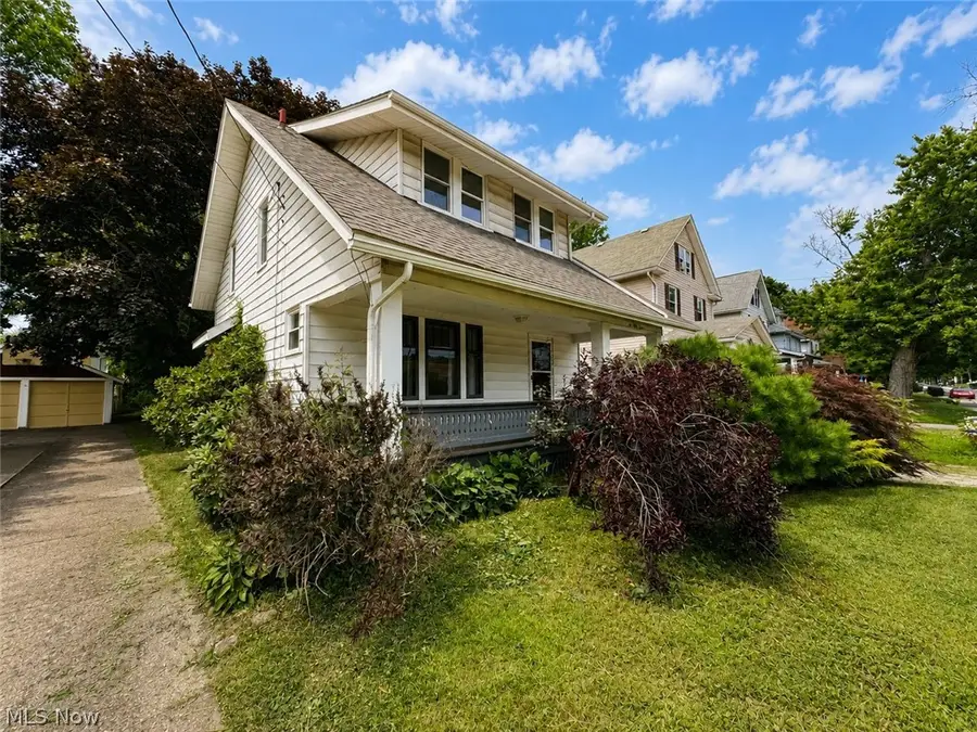 684 Dayton Street, Akron, OH 44310 - #3