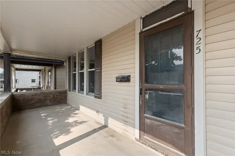 725 S 4th Street, Martins Ferry, OH 43935 - #3