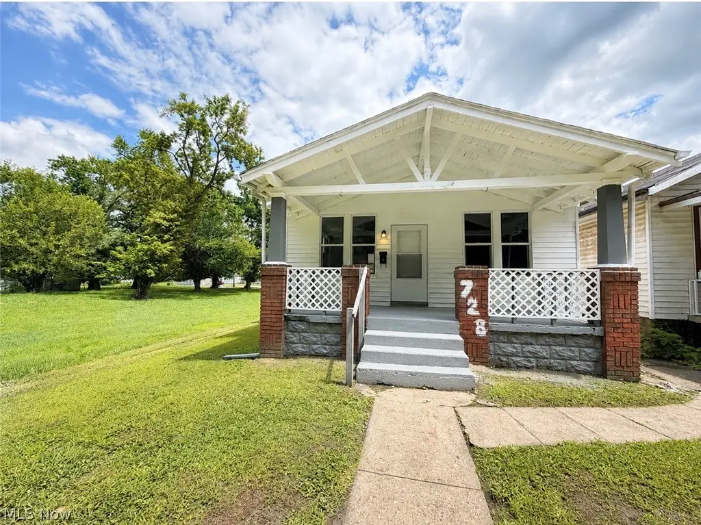 728 Woodlawn Avenue, Zanesville, OH 43701 - #1