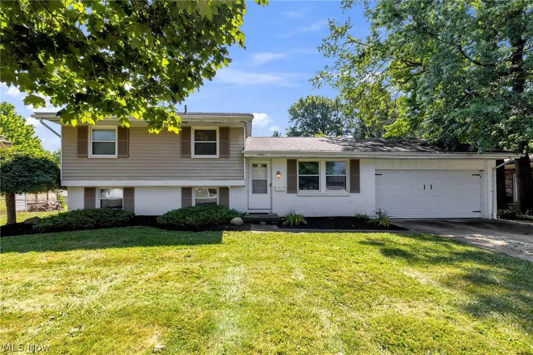 1055 Thomas Drive, Ashland, OH 44805 - #1