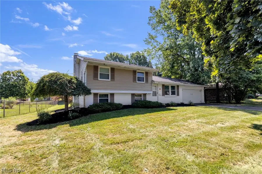 1055 Thomas Drive, Ashland, OH 44805 - #2