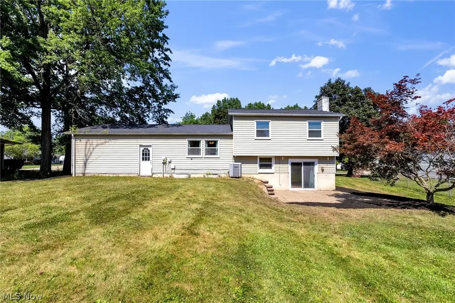 1055 Thomas Drive, Ashland, OH 44805 - #3