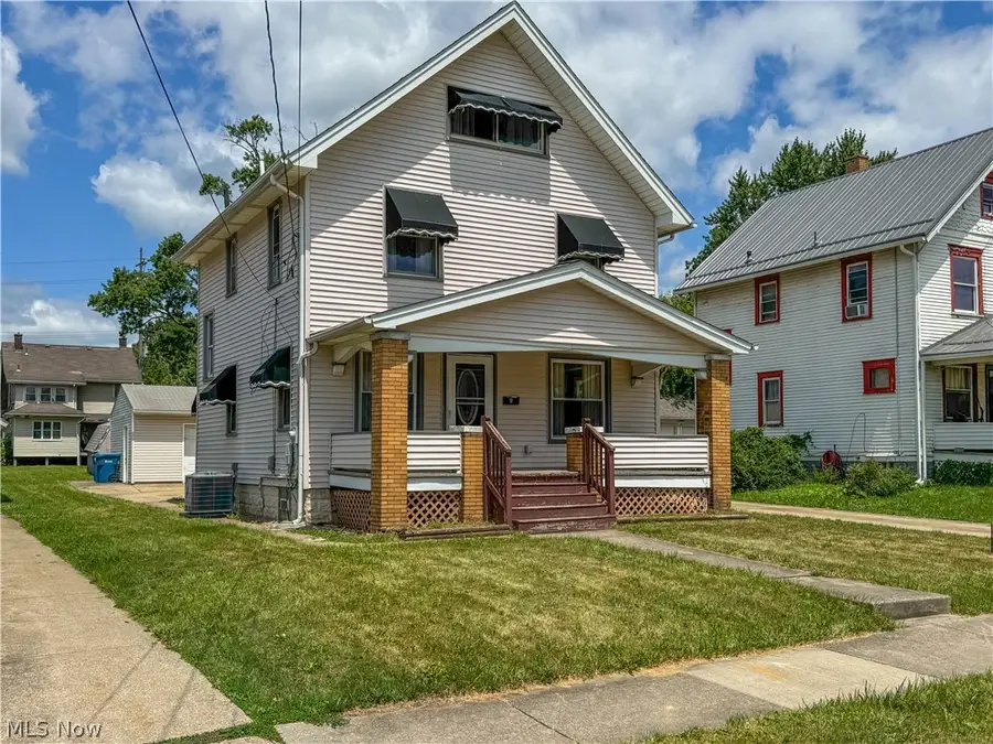 70 Morris Avenue, Girard, OH 44420 - #2