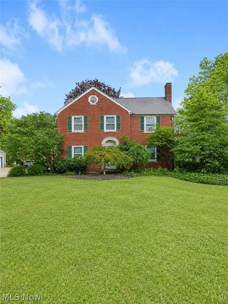 370 N Main Street, Columbiana, OH 44408 - #1