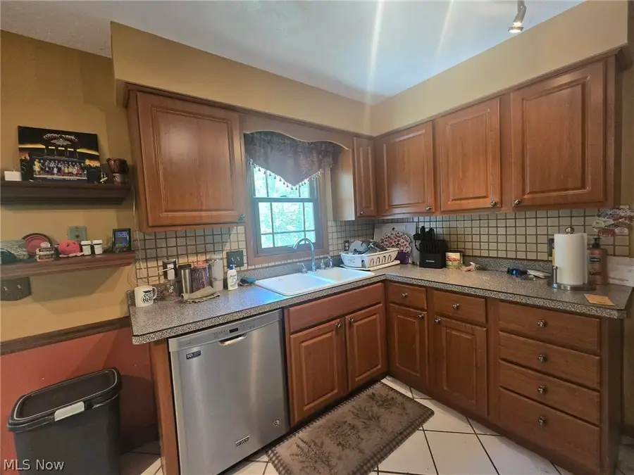 11709 Pinewood Trail, Chesterland, OH 44026 - #3