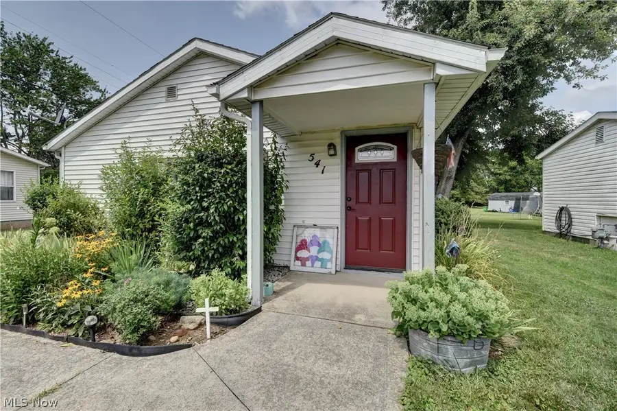 541 Grand Nw Street, Bolivar, OH 44612 - #2