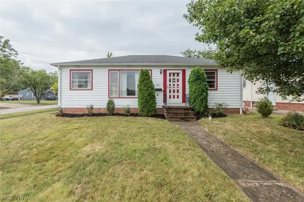 11601 Glamer Drive, Parma, OH 44130