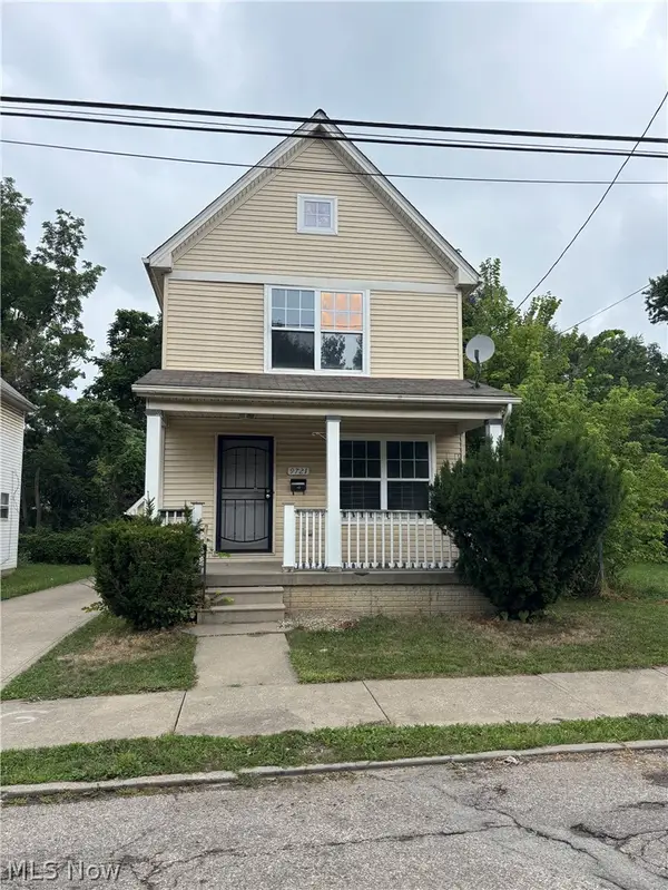 9721 Pratt Avenue, Cleveland, OH 44105