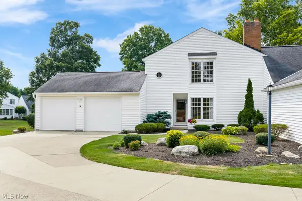 14 Ironwood Drive, Westfield Center, OH 44251