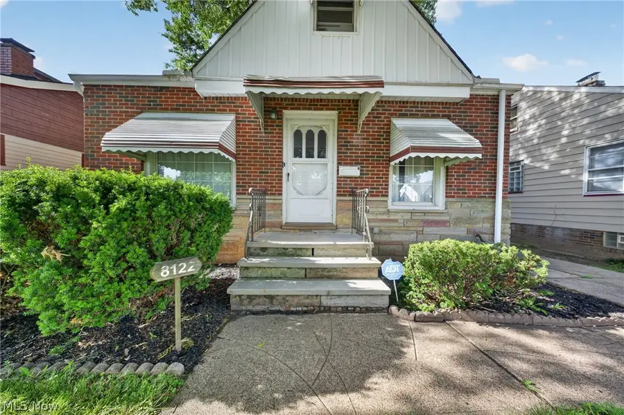 8122 Fernhill Avenue, Parma, OH 44129 - #2