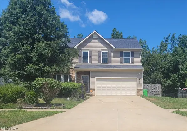 124 Slate Drive, Berea, OH 44017