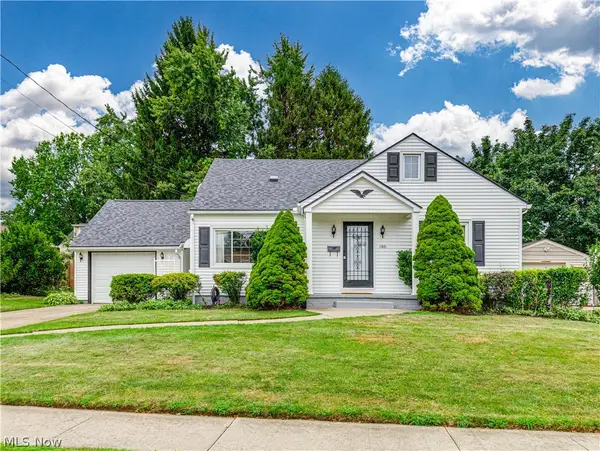 186 E Woodsdale Avenue, Akron, OH 44301