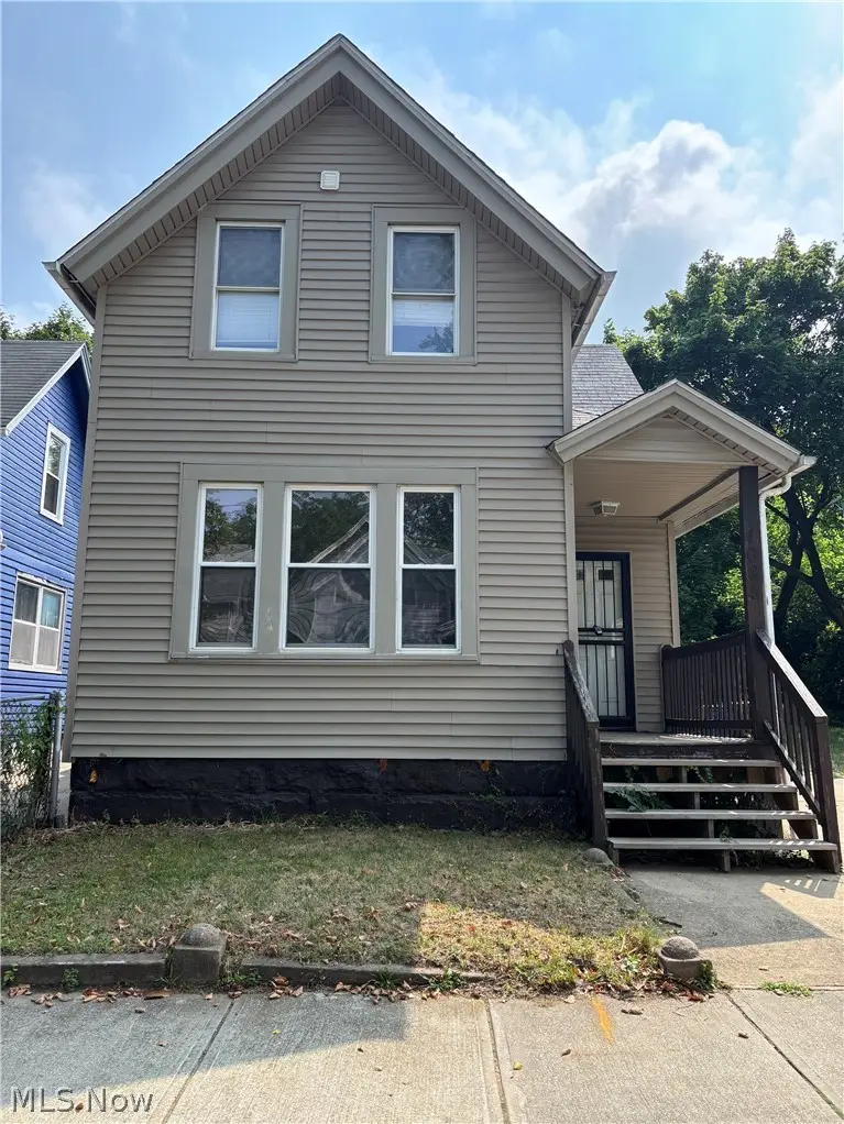 1085 E 72nd Street, Cleveland, OH 44103 - #1