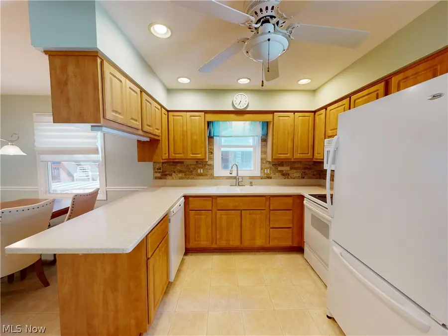 4792 Geraldine Road, Richmond Heights, OH 44143 - #3