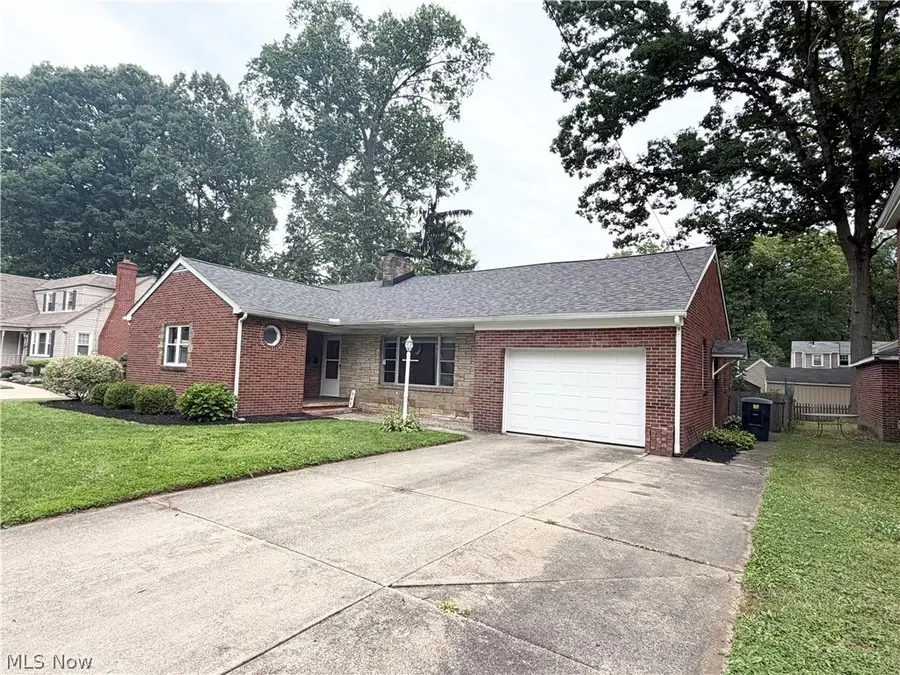 546 Belvedere Ne Avenue, Warren, OH 44483 - #2
