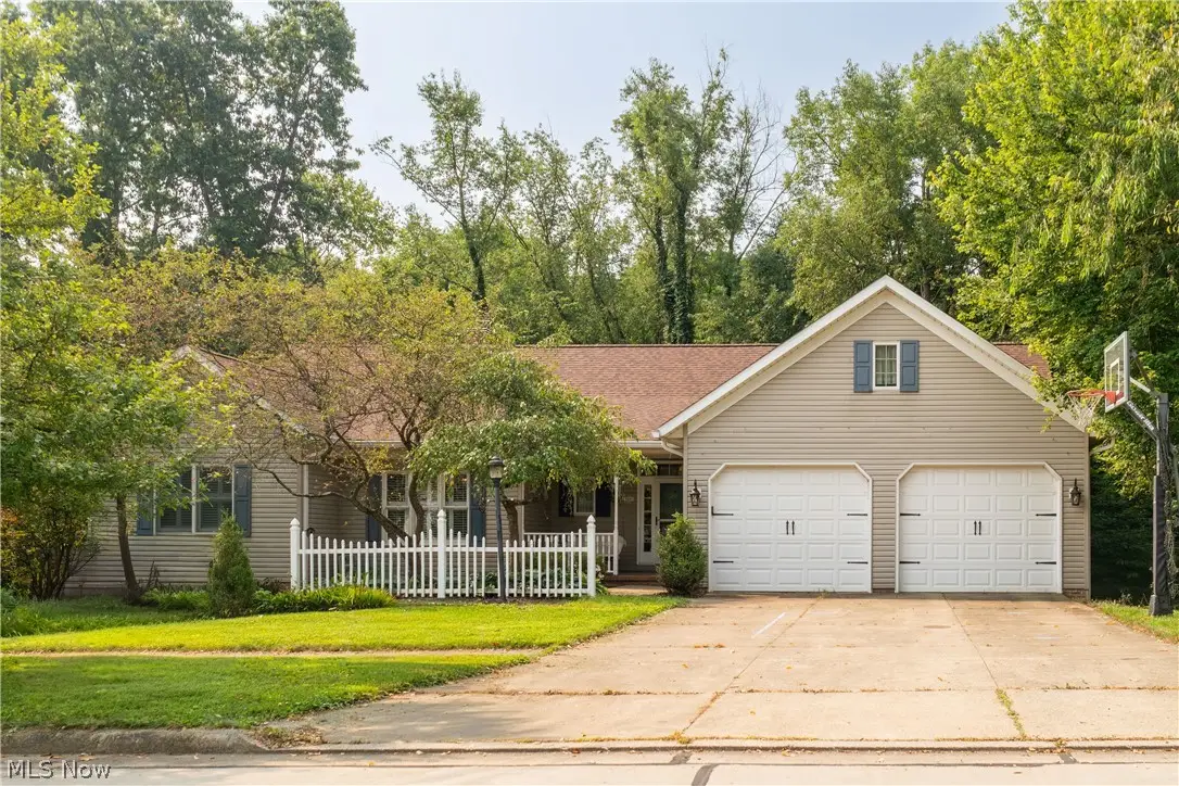 1611 Wildwood Drive, Wooster, OH 44691 - #1